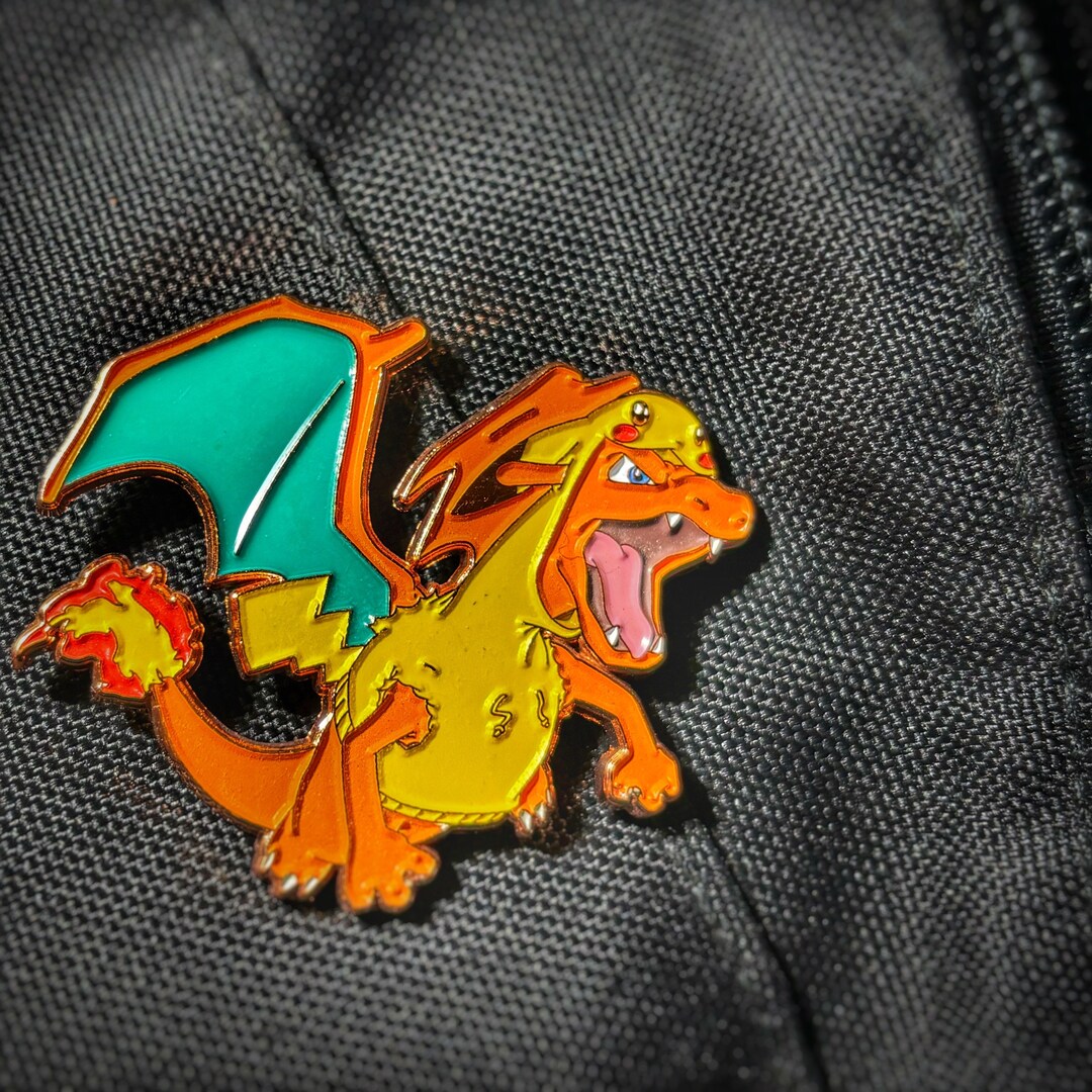 Charizard Pin Charizard Soft Enamel Pin | Pokemon Pin | Cosplay Theme | Anime Pin ...
