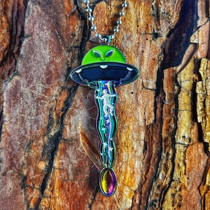Beam Me Up Spoon Pendant, pendant, spoon, glow-in-the-dark pendant