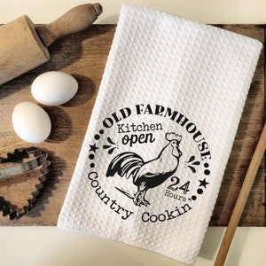 Rooster Microfiber Tea Towel - Farmhouse Kitchen Towel - Primitive Tea Towel - Country Cookin - Farmhouse Decor - Chicken Tea Towel