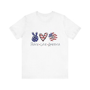 Chemise patriotique pour femmes Peace Love America, chemise 4 juillet, chemise du jour de l'indépendance, americana, fierté américaine
