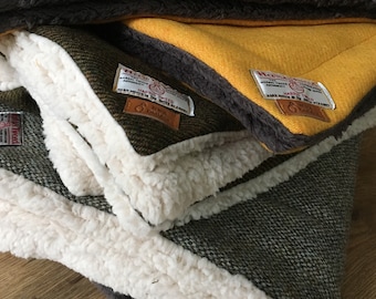 Harris Tweed Pet Blanket: Luxury Wool & Sherpa Fleece Dog/Cat Bed