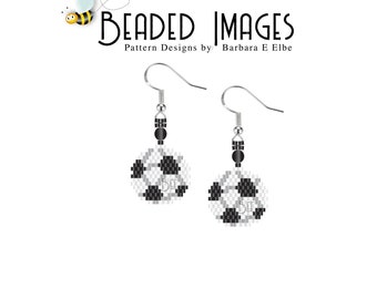 Patrón de aretes o dijes con puntada ladrillo y cuentas de balón de fútbol - Descarga en PDF de puntada ladrillo o peyote para cuentas de semillas Miyuki Delica n.° 440