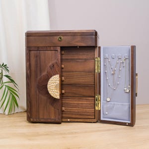 Joyero/caja para guardar joyas/caja de exhibición de joyas/joyero de nogal con espejo/regalo personalizado