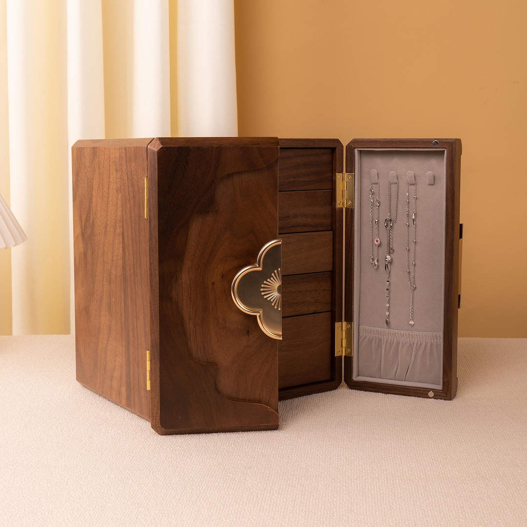 Jewelry boxes/Large wooden walnut jewelry box/Handmade jewelry storage box/Jewelry Storage Box/gift boxes jewelry