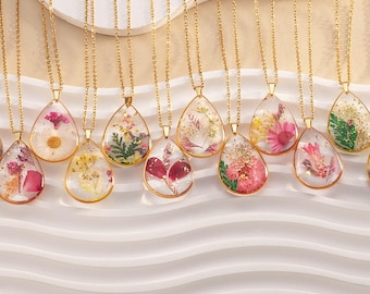 Collar con flores secas reales del mes de nacimiento, collar con flores de nacimiento personalizadas, collar con flores prensadas, regalo de cumpleaños para ella, joyería de resina
