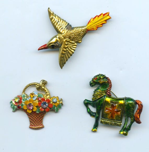 Lot De 3 Broches Vintage Anciennes - Occasion - Parfait Pour Collection Ou Customisation