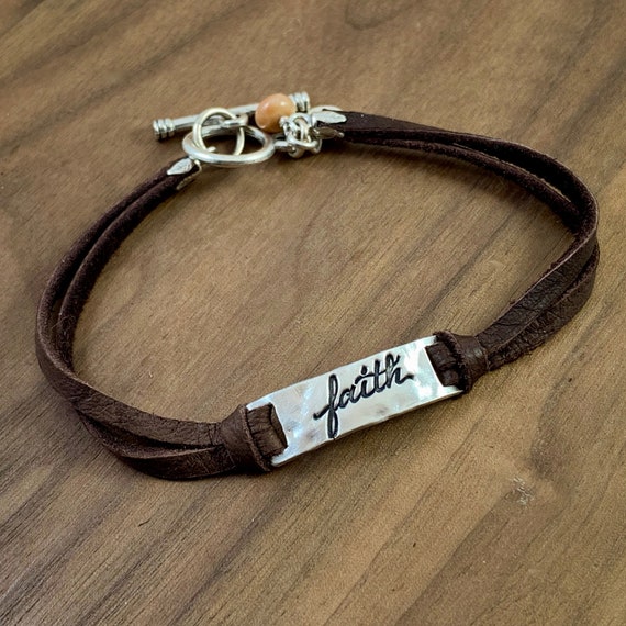 sagittarius necklace urban outfitters