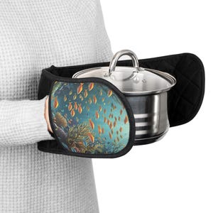 Tropical Underwater Sea Design Oven Mitts, Kitchen Mitts, Baking Gloves, Cooking Oven Gloves, Sea Life, Unique Fishes Underwater Creatures