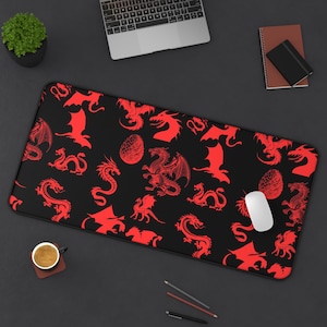 Lebendige Fantasy Dragon Schreibtischmatte, Dungeon Gamer Schreibtischzubehör, Bürodekoration, einzigartiges Geschenk Drachen unter dem Motto, Drachendesign, mutiges Design