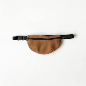 Cord Hund Gürteltasche - Umhängetasche für Pet Essentials | Personalisierte Hundemama Geschenk, individuelle Gürteltasche für Hundeliebhaber