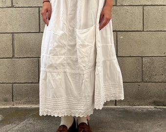 ヴィンテージアンティーク 1900年代 ホワイト ロング ティアード