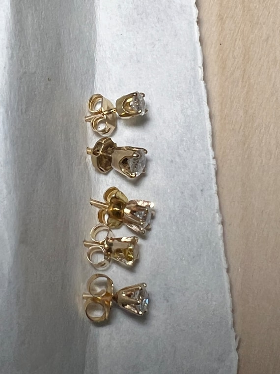 Five Diamond Studs in 14K Yellow Gold - Single St… - image 1