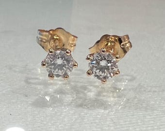 Diamond Earrings 0.40 Carats Total Weight - 14K Yellow Gold 6 Prong Mountings