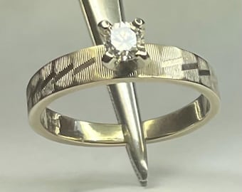 Vintage Solitaire Diamond Ring With Single Stone 1960s-1970s Era Styling