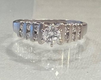 Diamond and Platinum Engagement Ring - 5.4 Grams - 0.54 Carats