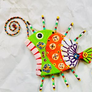 Wooden Fish Wall Decor Set of 2 Unique Coastal Hanging Art Hand-Painted Nautical Wall Decoration Handmade Ocean Fish Gift