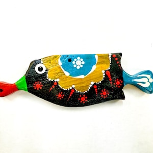 Set of 3 Handmade Wooden Fish Decoration - Home Decoration Unique Gift - Handmade Wooden Fish - Hanging Fish Wall Art - 1 Painted Faces Fish