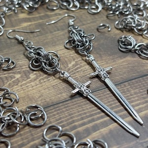 Gracia del guerrero - Pendientes de cota de malla y espada