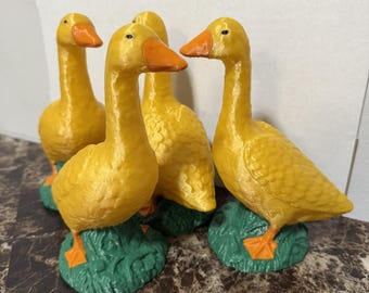 18 cm große Goldene Mini Schreibtisch Gans