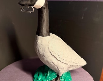 Canada 7” Magnet Beak Mini Desk Goose