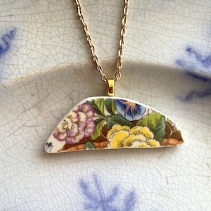 BROKEN CHINA JEWELRY - china shard pendant necklace with chain - antique floral chintz china - Dishfunctional Designs