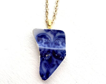 BROKEN CHINA JEWELRY - china shard pendant necklace with chain - antique china shard pendant - flow blue china - Dishfunctional Designs