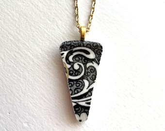 BROKEN CHINA JEWELRY - china shard pendant necklace antique china shard pendant black & white English transferware - Dishfunctional Designs