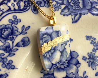 Kintsugi Jewelry, gold mended, broken china jewelry, china pendant necklace with chain, blue English transferware, Dishfunctional Designs