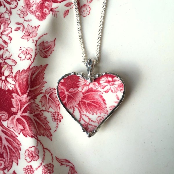 Johnson Bros Strawberry Fair broken china jewelry heart pendant necklace red toile