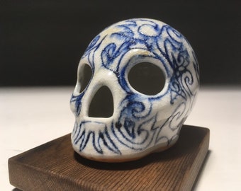 Festive Patterns Cobalt Crackle Skull