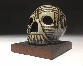 Line Pattern Tectonic Celadon Skull