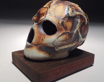 Tectonic Raised Vines Skull