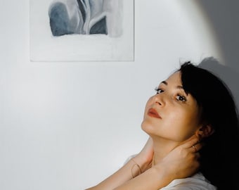 Woman Neck Portrait Painting: Minimalist Anatomical Art, 40x30 cm