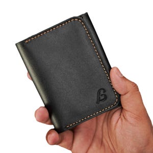 Handmade Full Grain Leather Bifold Wallet: Slim Minimalist Design