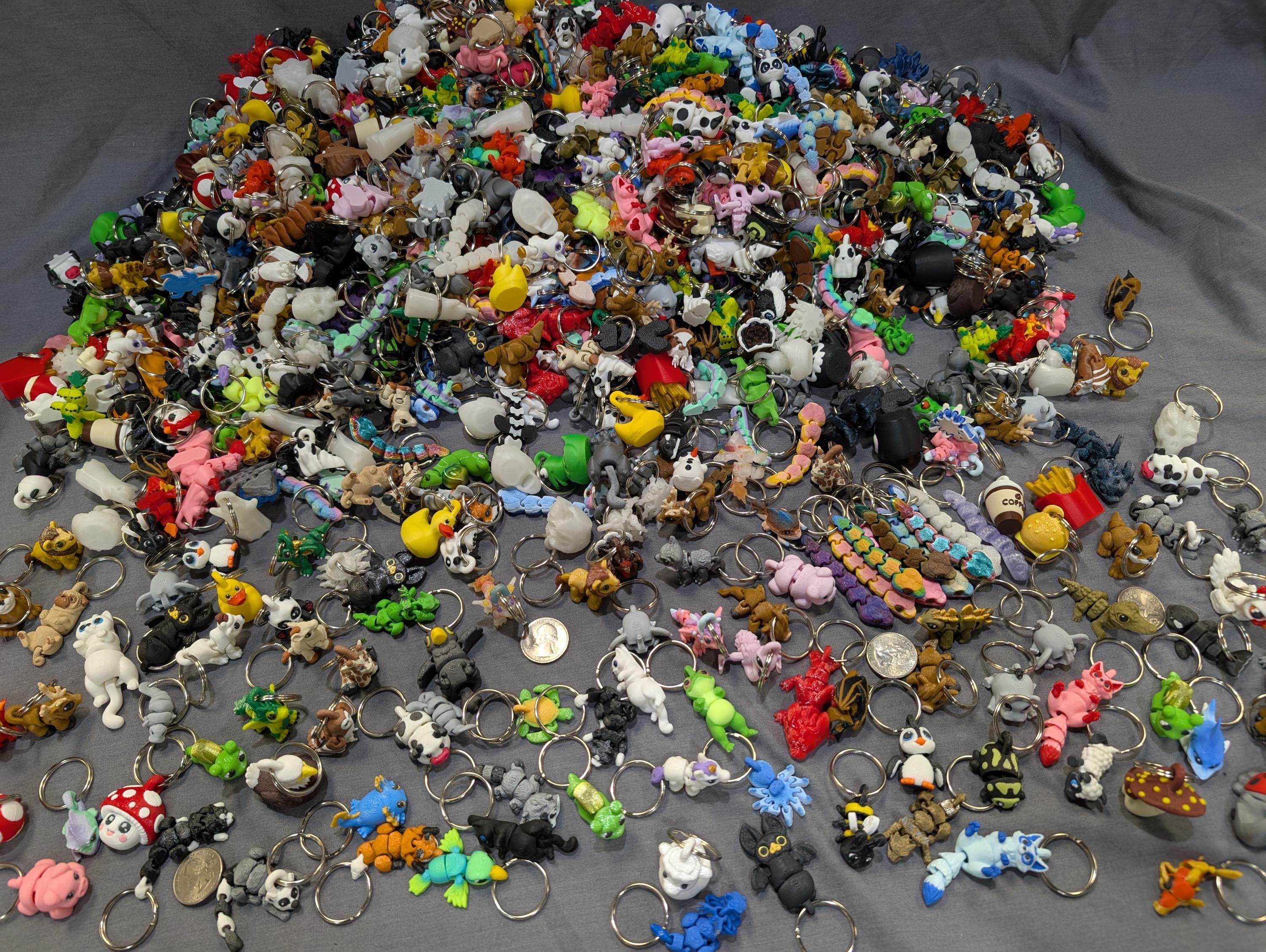 Random Keychain Mystery 3D Printed Keychain Grab Bag, Cute Animal Dragon Flexi Toys ...