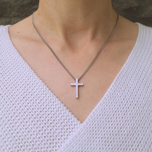 Ciondolo a croce minimalista in argento sterling, regalo di