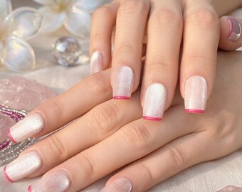 Creamy White Magnetic Cat-Eye | Red Tip French Border | Elegant Minimalist Quiet Luxury Reusable Nails