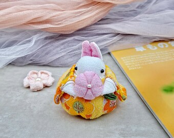 Small Japanese rabbit, kimono fabric art, fabric doll, gift RAB-I