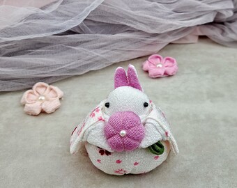 Small Japanese rabbit, kimono fabric art, fabric doll, gift RAB-D