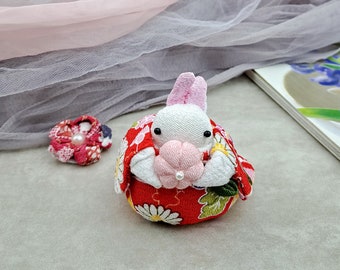 Kleiner japanischer Hase, Kimono Stoffkunst, Stoffpuppe, Geschenk RAB-K