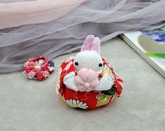 Small Japanese rabbit, kimono fabric art, fabric doll, gift RAB-K