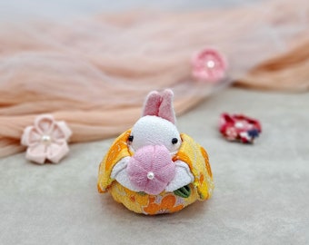 Small Japanese rabbit, kimono fabric art, fabric doll, gift RAB-G