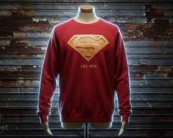 Retro Superman Crewneck Pullover: Vintage DC Comics Graphic
