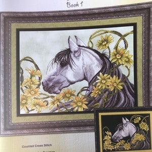 Sarah Cross My Heart-kruissteekpatroon Niet meer verkrijgbaar paard in bloemen