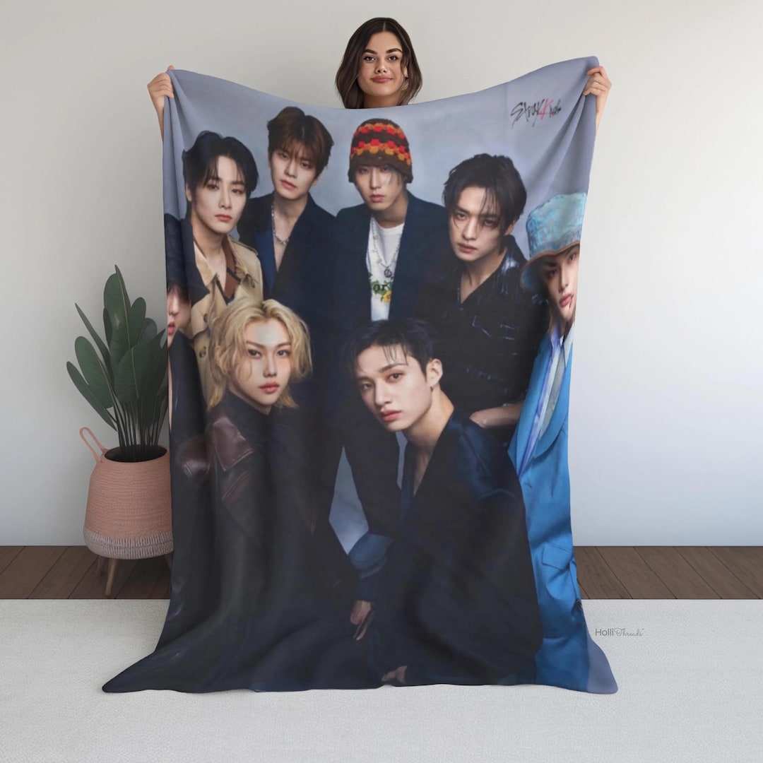 Stray Kids Rug Stray Kids Kpop Blanket: Soft Plush Fleece Throw - Custom SKZ Merch - Etsy