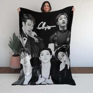 Stray Kids Bangchan Blanket – Cozy Plush Throw, Black and White Kpop Fan Gift, Holiday and Birthday Gift for Stay Fans, Soft Throw for Fans