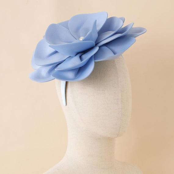 Elegant Blue Fascinator with Pearl Detail‎ Navy Blue and Pearl Fascinator - Etsy main image 4