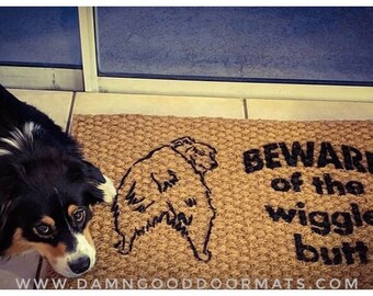 beware of the Wiggle Butt Australian Shepard dog funny doormat dog lover housewarming welcome doormatt new house gift(+)