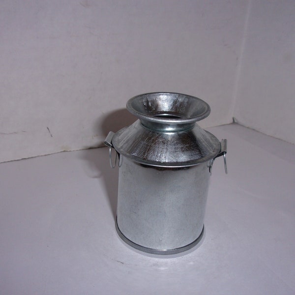 Small Tin Milk Can with handles / 2 3/4" Tall/ Minis/ Craft Supplies*