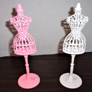 Doll Mannequin/Pink or White Plastic/Craft Supplies*